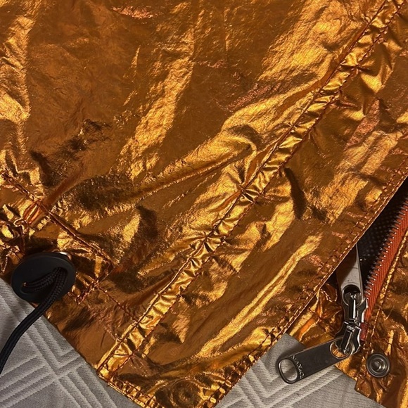 MaxMara Gold Utility Jacket Hooded Lightweight Design - Picture 8 of 8